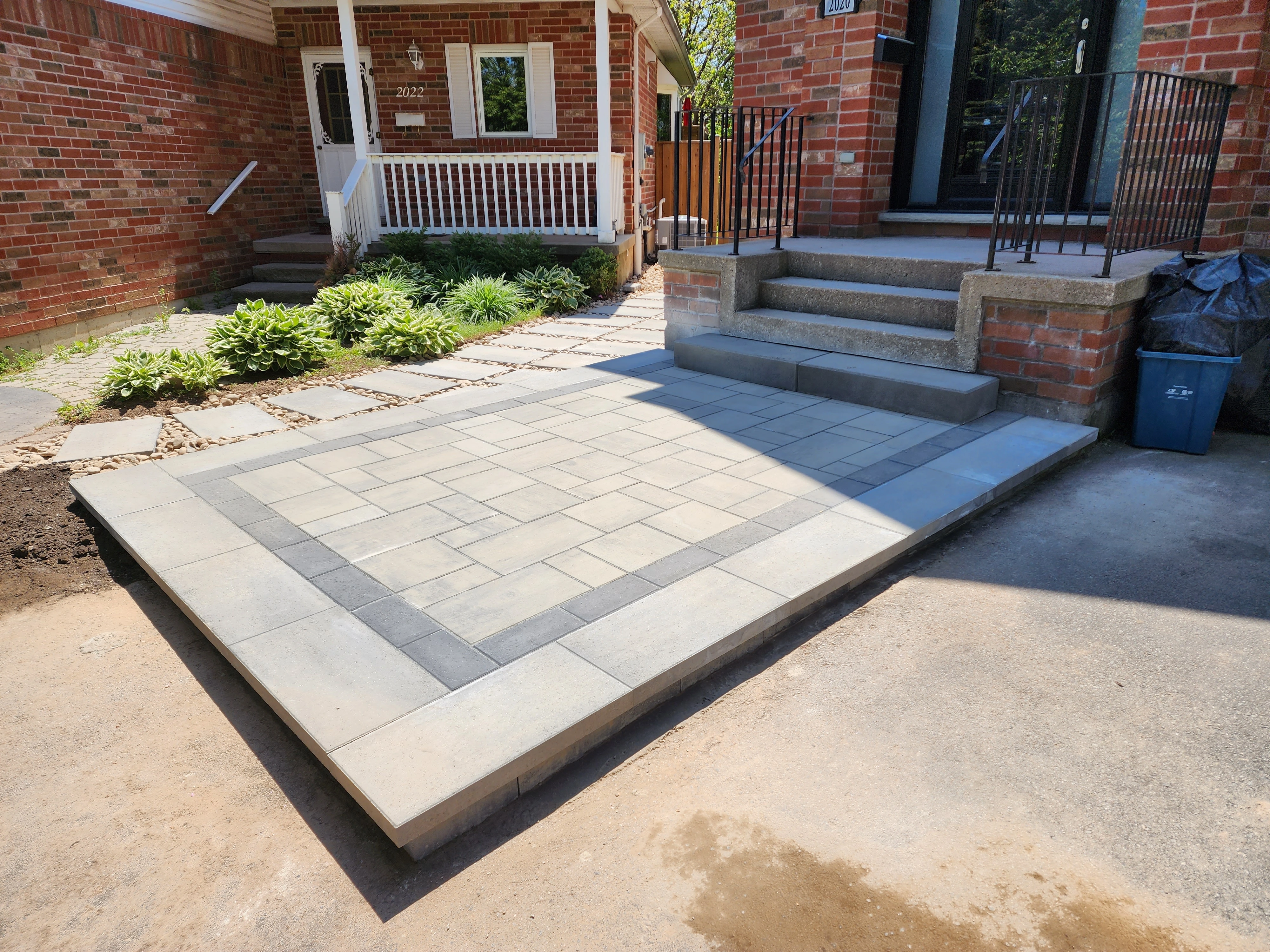 Front and Side Landscaping Oakville — image 3