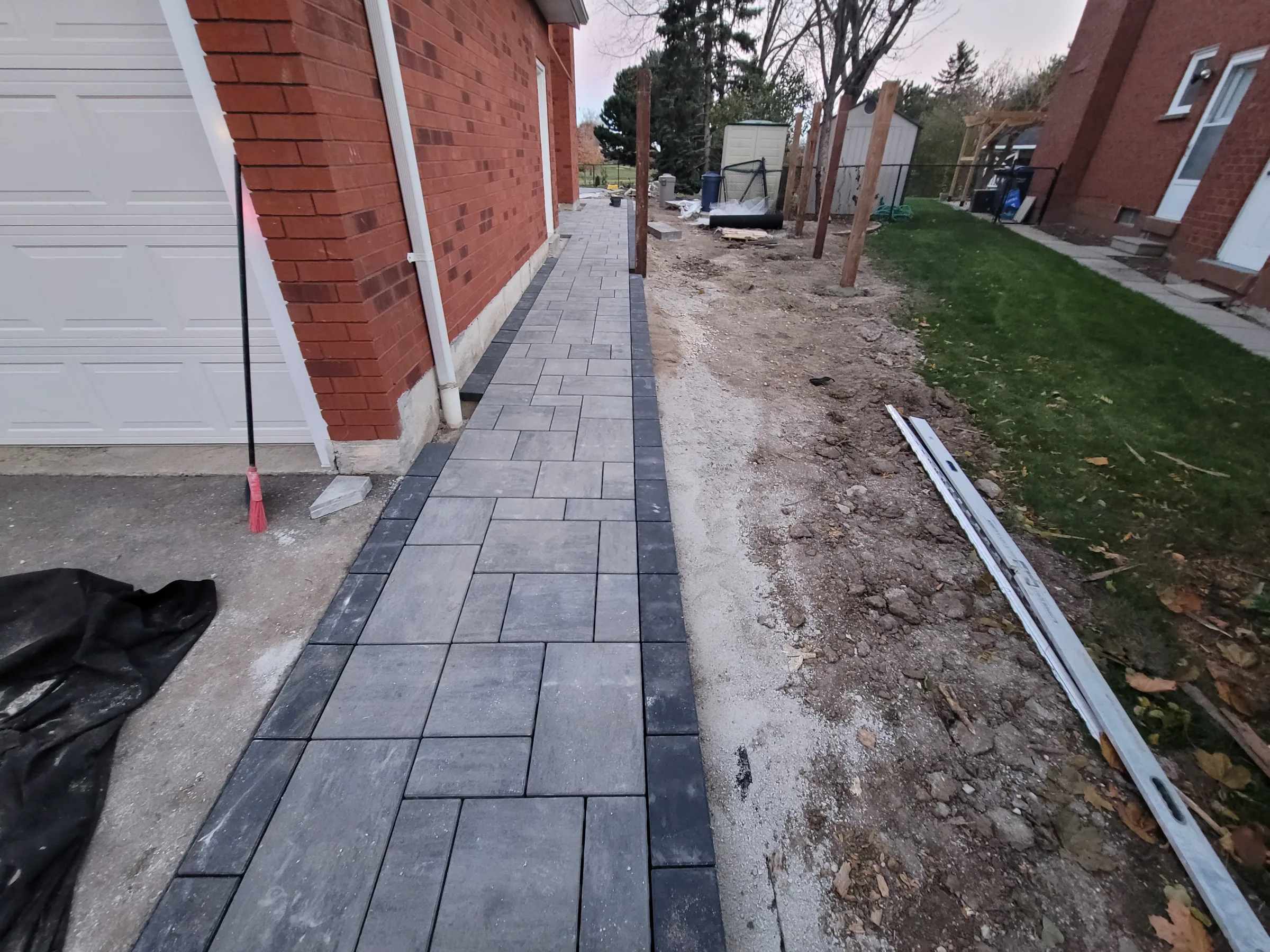 Pool Hardscaping — image 5