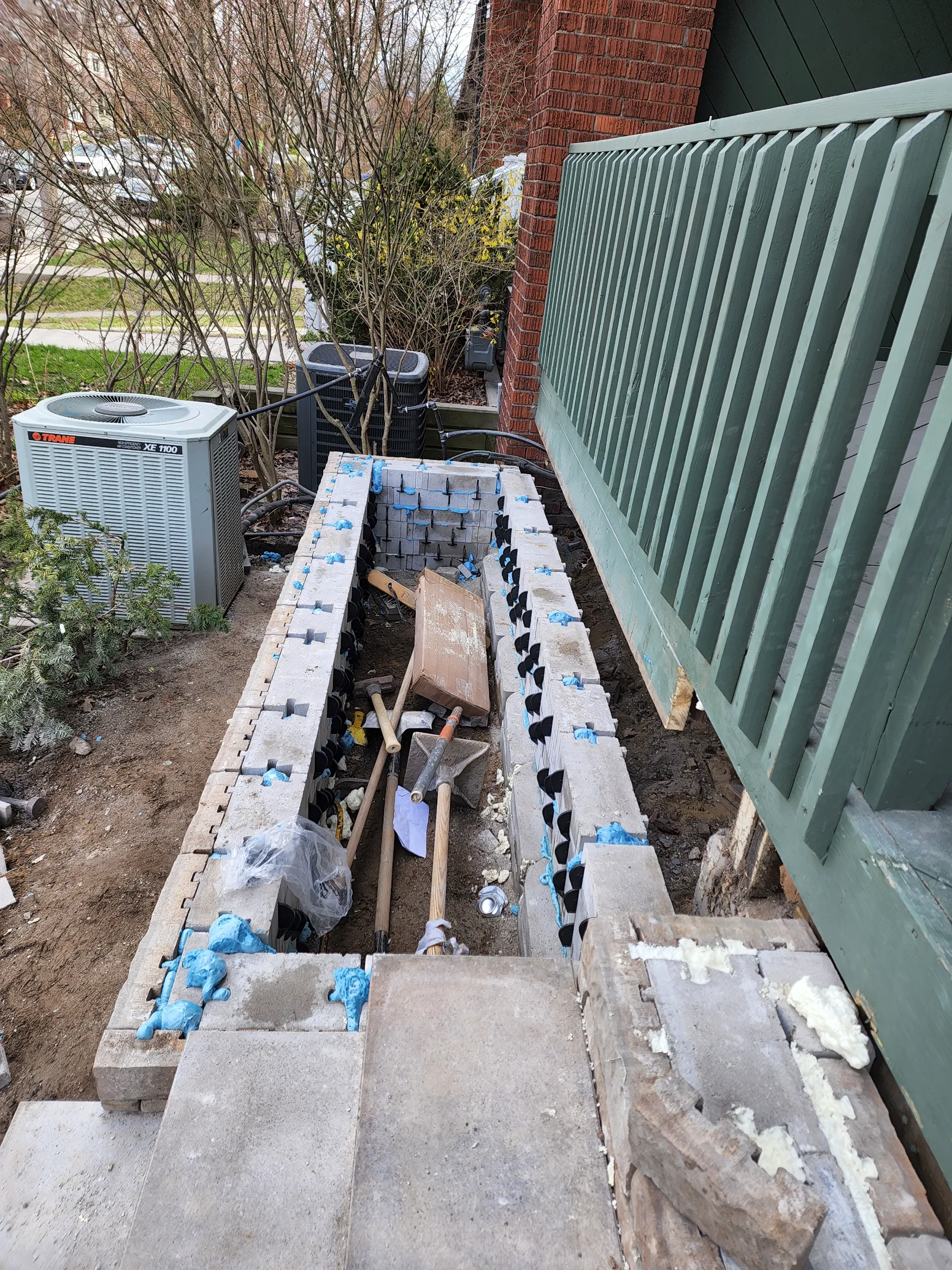 Front Yard Hardscaping — image 1